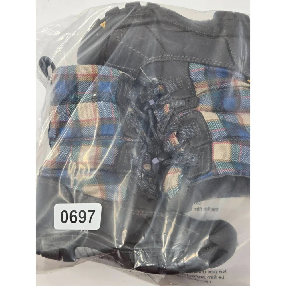 KEEN Toddler Sz 9  Waterproof Snow Boots Grey Plaid Cabincore Winter Boy Girl